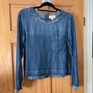 🎉HP🎉Cloth & Stone Long Sleeved Denim Top
